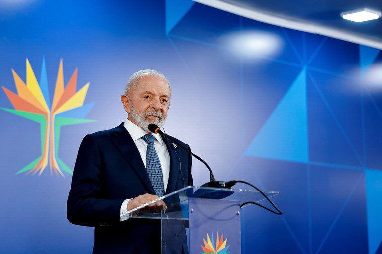 Lula reforça compromisso do Brics com agenda climática e novo modelo de desenvolvimento Lula reforça compromisso do Brics com agenda climática e novo modelo de desenvolvimento