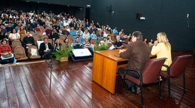 Após maior concurso da sua história, via CPNU, IBGE recebe 200 novos servidores