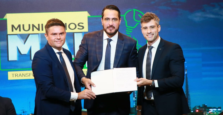 MME anuncia mais de R$ 150 milhões para modernização da iluminação pública em municípios MME anuncia mais de R$ 150 milhões para modernização da iluminação pública em municípios