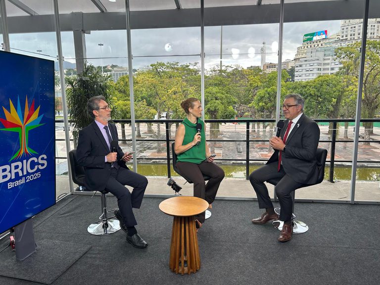 Parceria inédita contra doenças socialmente determinadas é lançada na Cúpula do Brics Parceria inédita contra doenças socialmente determinadas é lançada na Cúpula do Brics