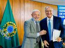 Lula anuncia comitê para adoção de medidas de proteção da economia brasileira