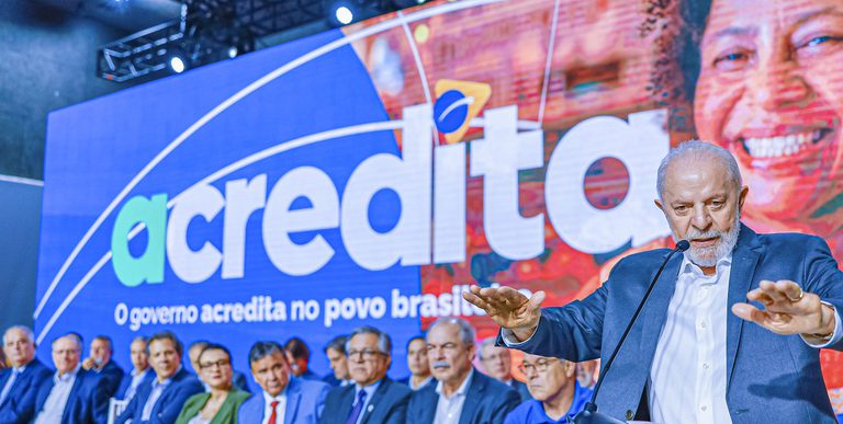 Lula sanciona Programa Acredita Exportação, que apoia micro e pequenas empresas Lula sanciona Programa Acredita Exportação, que apoia micro e pequenas empresas