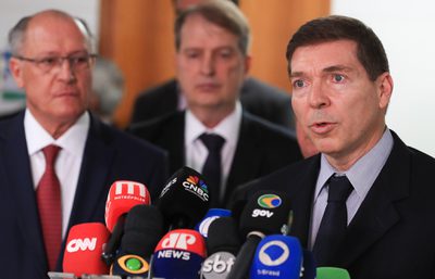 Presidentes da CNI e da Fiesp dizem confiar na capacidade de negociação do Governo