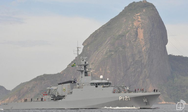 Cúpula dos Brics: saiba como será a atuação dos navios da Marinha na GLO