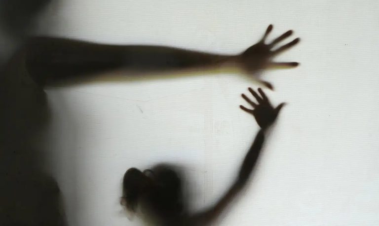 Sancionada lei que aumenta penas para crimes contra idosos, crianças e pessoas com deficiência Sancionada lei que aumenta penas para crimes contra idosos, crianças e pessoas com deficiência