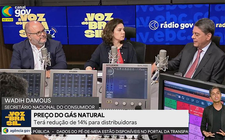 ‘Queremos saber como e por que, de forma cristalina’, diz Wadih Damous sobre preço abusivo do gás canalizado e veicular ‘Queremos saber como e por que, de forma cristalina’, diz Wadih Damous sobre preço abusivo do gás canalizado e veicular