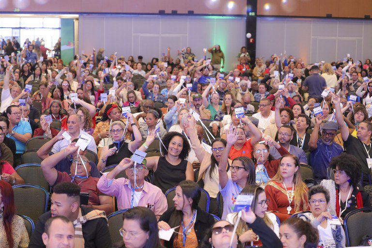 Conferência de saúde do trabalhador consolida foco nos direitos humanos no mundo do trabalho Conferência de saúde do trabalhador consolida foco nos direitos humanos no mundo do trabalho