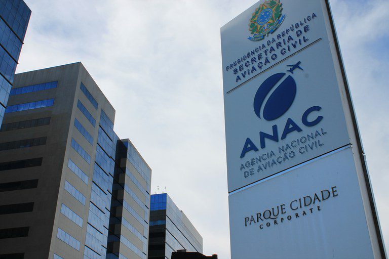 Anac lança quatro novos manuais aeronáuticos gratuitos do programa Asas para Todos