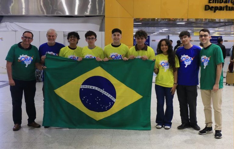 Brasil conquista 4 medalhas na 18ª Olimpíada Internacional de Astronomia e Astrofísica Brasil conquista 4 medalhas na 18ª Olimpíada Internacional de Astronomia e Astrofísica