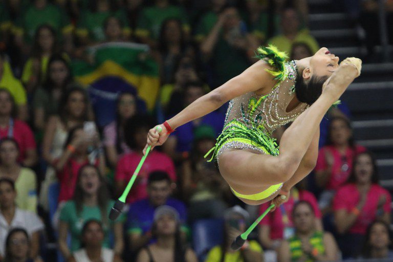 Brasil tem melhor resultado da história em Mundial de Ginástica Rítmica com Bárbara Domingos Brasil tem melhor resultado da história em Mundial de Ginástica Rítmica com Bárbara Domingos
