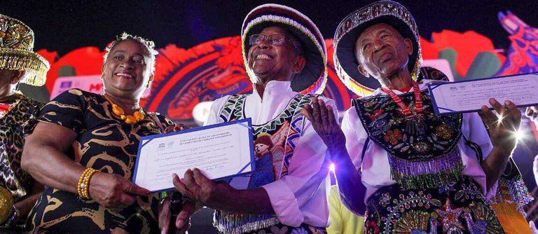 Complexo Cultural Bumba-meu-boi do Maranhão recebe certificado de Patrimônio Cultural Imaterial da Humanidade Complexo Cultural Bumba-meu-boi do Maranhão recebe certificado de Patrimônio Cultural Imaterial da Humanidade