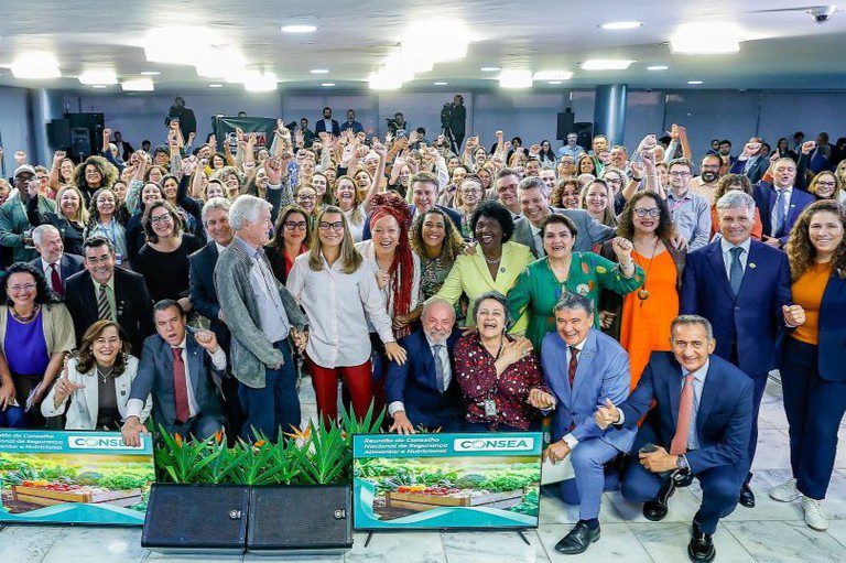 Em reunião do Consea, Lula comemora saída do Brasil do Mapa da Fome Em reunião do Consea, Lula comemora saída do Brasil do Mapa da Fome