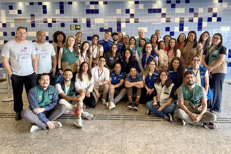 Governo realiza recepção humanitária com 100 brasileiros repatriados dos Estados Unidos Governo realiza recepção humanitária com 100 brasileiros repatriados dos Estados Unidos