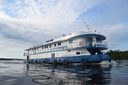 INSS retoma uso de barco para garantir atendimento a ribeirinhos na Amazônia