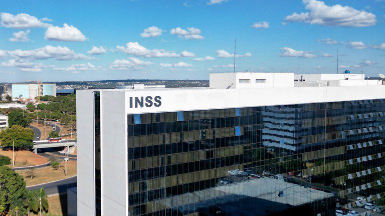 INSS suspende empréstimos consignados em nome de incapaz sem decisão judicial INSS suspende empréstimos consignados em nome de incapaz sem decisão judicial