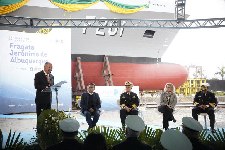 Investir em soberania é gerar riquezas para o povo brasileiro, diz Alckmin em lançamento de fragata Investir em soberania é gerar riquezas para o povo brasileiro, diz Alckmin em lançamento de fragata