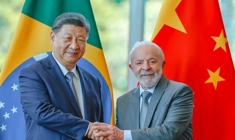 Lula e Xi Jinping conversam sobre multilateralismo e ampliação do comércio