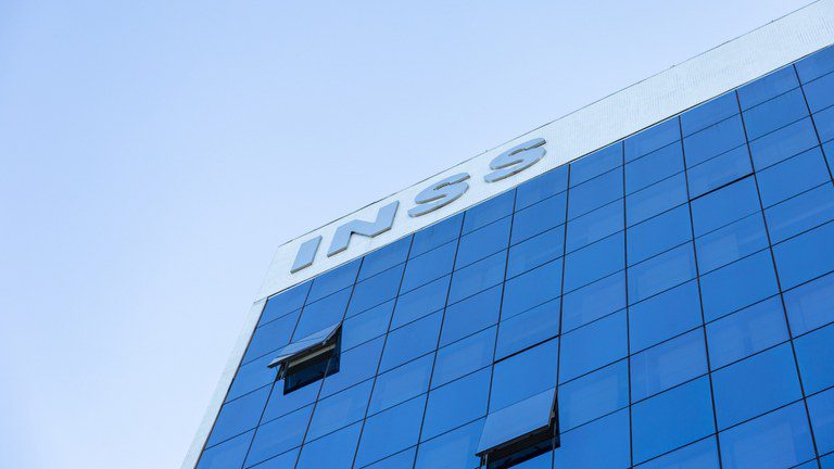 Mais de 600 mil aposentados e pensionistas do INSS ainda não pediram o ressarcimento