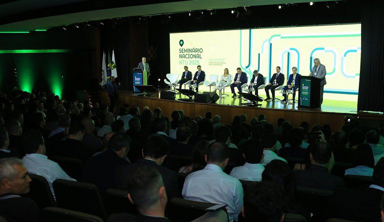 Marco Legal aponta caminho para transporte público mais acessível e sustentável Marco Legal aponta caminho para transporte público mais acessível e sustentável