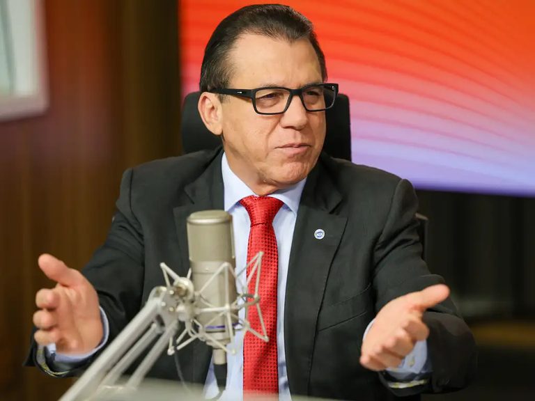 Mercado de trabalho está preparado e vamos dar conta, diz Luiz Marinho sobre tarifaço Mercado de trabalho está preparado e vamos dar conta, diz Luiz Marinho sobre tarifaço