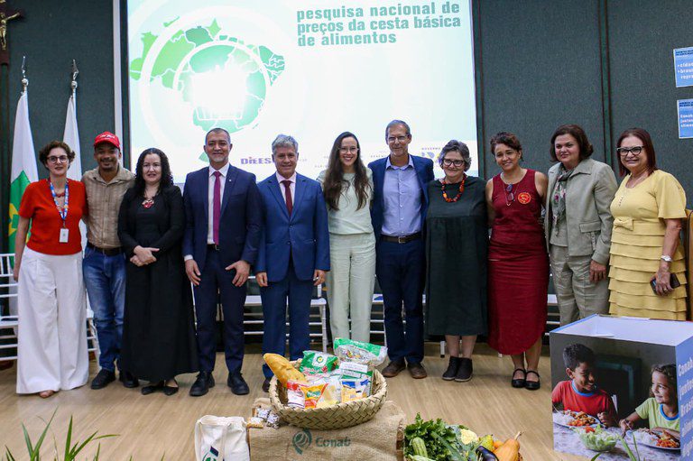Parceria entre Dieese e Conab vai monitorar preços de itens da cesta básica Parceria entre Dieese e Conab vai monitorar preços de itens da cesta básica