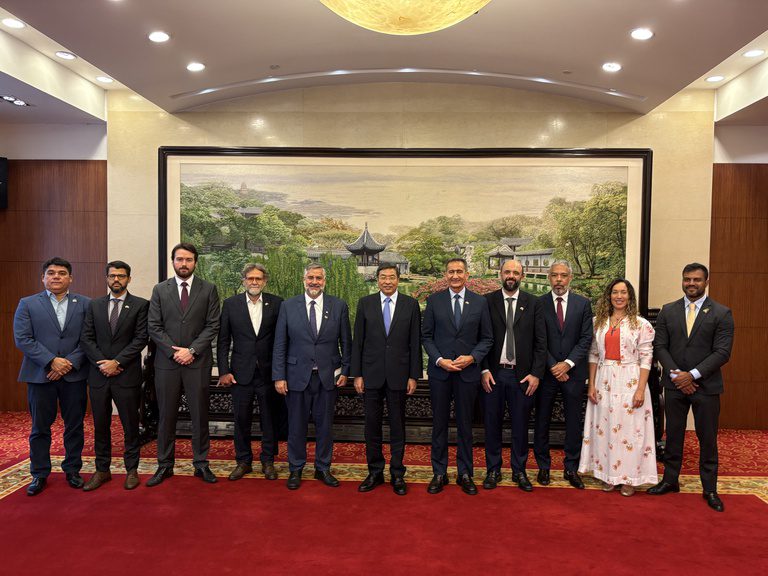 Missão brasileira na China tem reunião sobre cooperação financeira e gestão de riscos urbanos