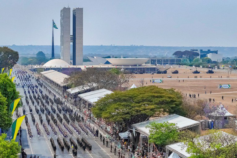 7 de Setembro em Brasília: veja onde estacionar, como acessar arquibancadas e área para PCDs 7 de Setembro em Brasília: veja onde estacionar, como acessar arquibancadas e área para PCDs