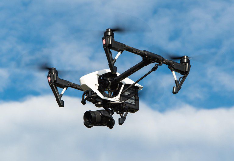 Anac lança manual inédito sobre o uso de drones em aeroportos Anac lança manual inédito sobre o uso de drones em aeroportos