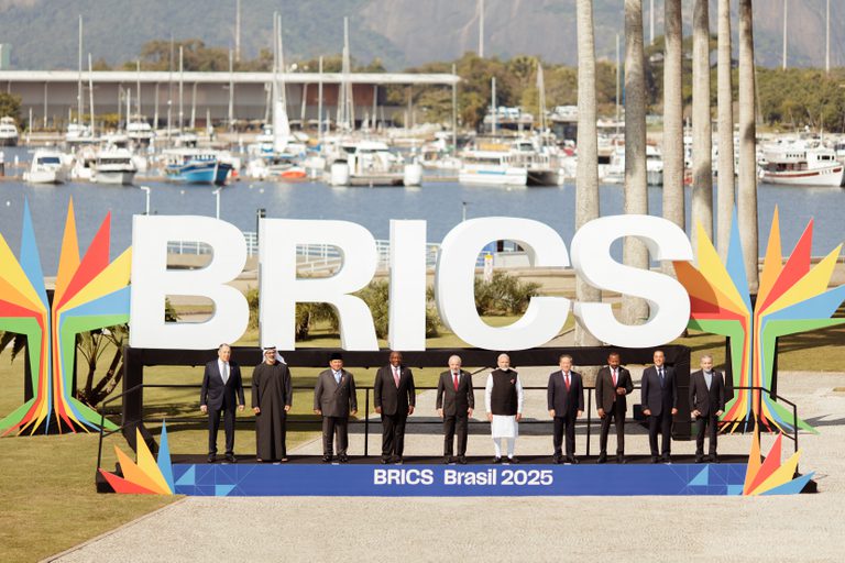 Aos Líderes do Brics, Lula defende união contra o unilateralismo