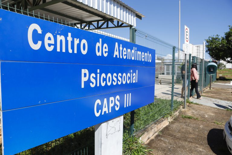 3.058 Centros de Atenção Psicossocial, do SUS, apoiam pessoas em sofrimento mental