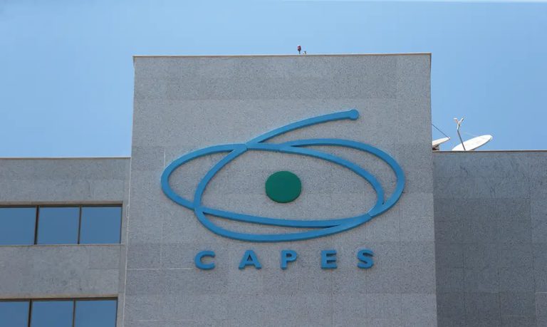 Cresce 44% o número de bolsas da CAPES para Amazônia Legal