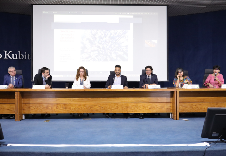 Governo Federal cria rede para fortalecer ações climáticas nos centros urbanos Governo Federal cria rede para fortalecer ações climáticas nos centros urbanos