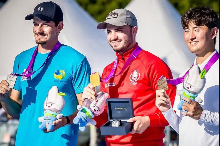 Há mais de dez anos no Bolsa Atleta, Marcus D’Almeida é vice-campeão mundial no tiro com arco Há mais de dez anos no Bolsa Atleta, Marcus D’Almeida é vice-campeão mundial no tiro com arco