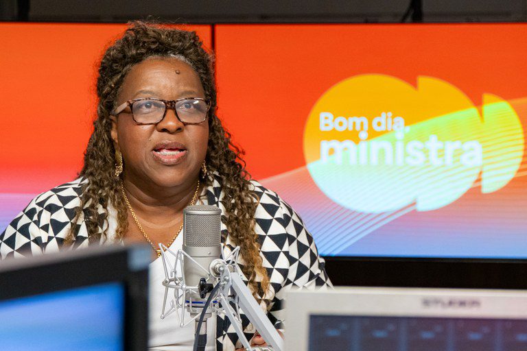 Macaé Evaristo: 'Toda a sociedade precisa se responsabilizar pela proteção de crianças e adolescentes' Macaé Evaristo: 'Toda a sociedade precisa se responsabilizar pela proteção de crianças e adolescentes'