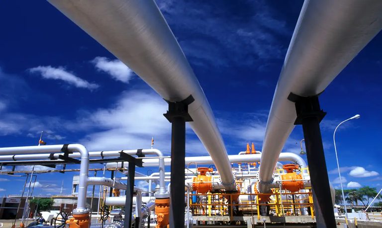 Produções de petróleo e de gás natural alcançam recorde histórico em julho Produções de petróleo e de gás natural alcançam recorde histórico em julho