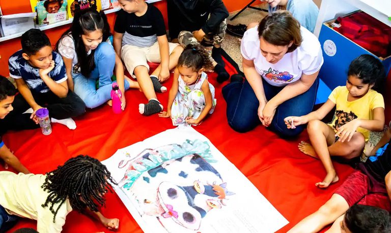 Taxa de matrícula em ensino infantil no Brasil é quase 3 vezes maior que na OCDE Taxa de matrícula em ensino infantil no Brasil é quase 3 vezes maior que na OCDE
