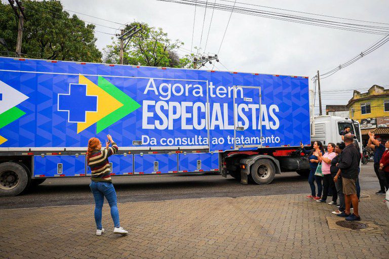 Novas carretas da saúde da mulher farão exames e diagnóstico de câncer em quatro estados Novas carretas da saúde da mulher farão exames e diagnóstico de câncer em quatro estados