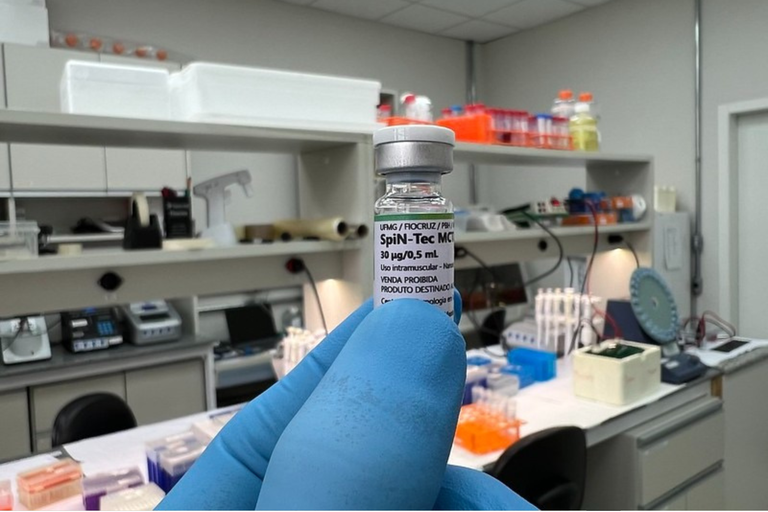 Brasil publica resultados de testes de primeira vacina 100% nacional