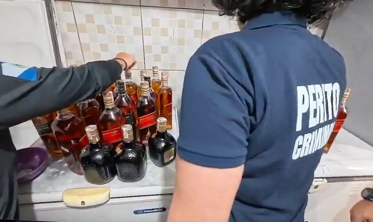 Brasil registra 29 casos confirmados de intoxicação por metanol após consumo de bebidas alcoólicas Brasil registra 29 casos confirmados de intoxicação por metanol após consumo de bebidas alcoólicas