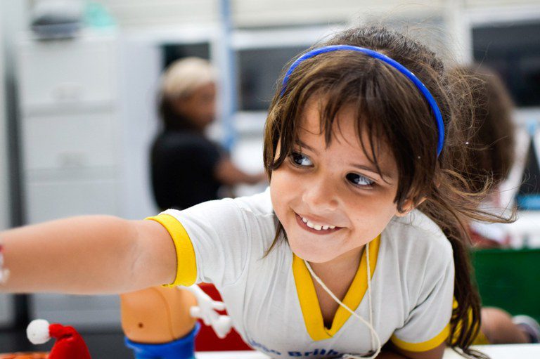 Com investimento de R$ 3,6 milhões por ano, MDS apoiará cuidotecas em nove capitais Com investimento de R$ 3,6 milhões por ano, MDS apoiará cuidotecas em nove capitais