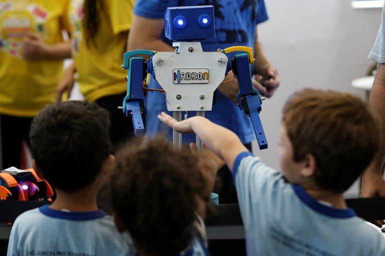 Governo do Brasil anuncia linha de R$ 100 milhões para proteção infantojuvenil no meio digital Governo do Brasil anuncia linha de R$ 100 milhões para proteção infantojuvenil no meio digital