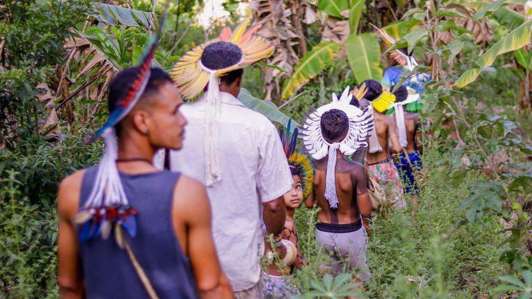 Justiça determina proteção policial a servidores da Funai em demarcação de terras indígenas Justiça determina proteção policial a servidores da Funai em demarcação de terras indígenas