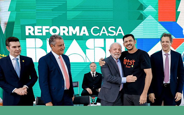 Lula lança programa Reforma Casa Brasil: 'Um dos papéis do Estado é olhar para quem o mercado não tem interesse' Lula lança programa Reforma Casa Brasil: 'Um dos papéis do Estado é olhar para quem o mercado não tem interesse'