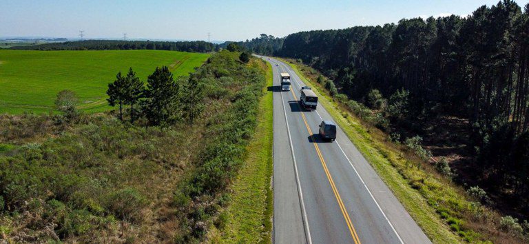 Mais um lote de rodovias paranaenses vai a leilão na próxima quinta (23)