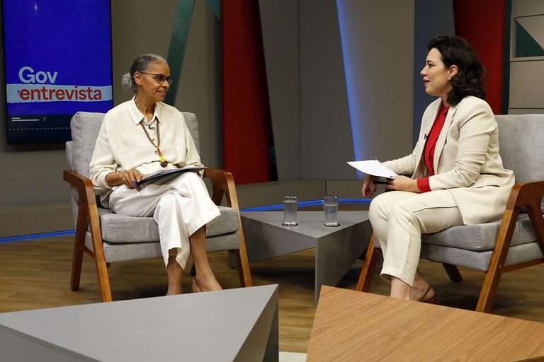 marina e mariana.jpg Entrevista de Marina Silva