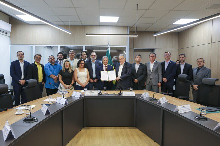 Em parceria com MDA, Senar vai destinar recursos para assistência técnica à agricultura familiar Em parceria com MDA, Senar vai destinar recursos para assistência técnica à agricultura familiar