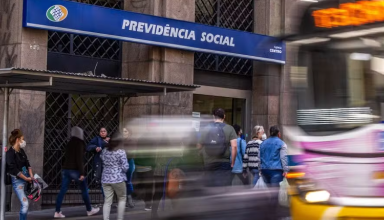 Previdência tem 62,2 milhões de contribuintes pessoas físicas, recorde histórico Previdência tem 62,2 milhões de contribuintes pessoas físicas, recorde histórico