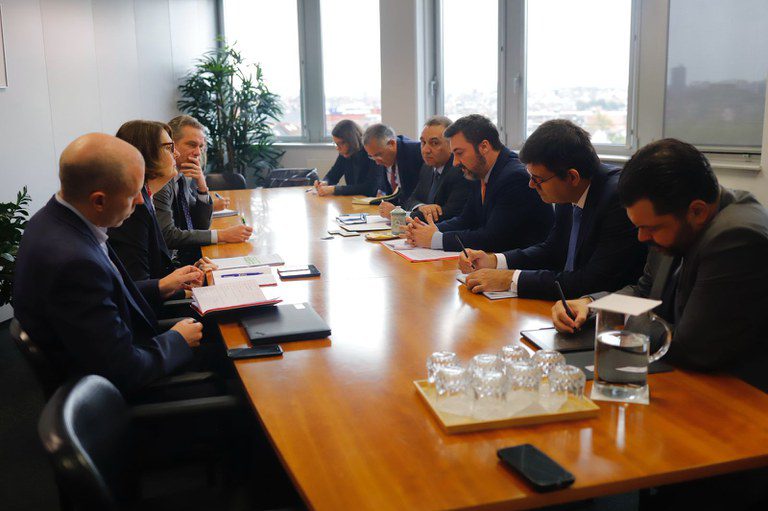 Missão do Ministério da Agricultura discute abertura de mercados com União Europeia Missão do Ministério da Agricultura discute abertura de mercados com União Europeia