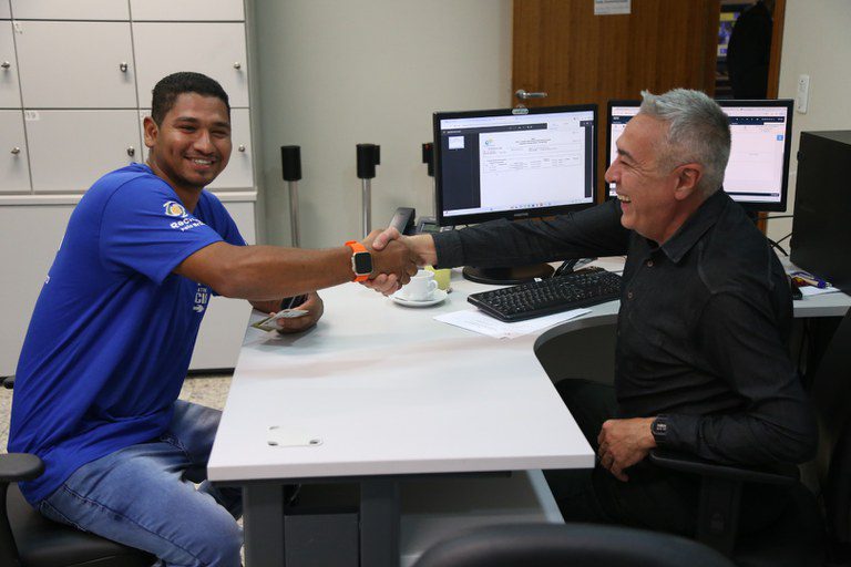 Mutirões do INSS totalizam 1.460 atendimentos em cinco estados do Nordeste