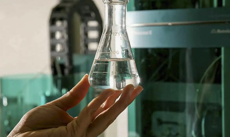 Governo coloca estrutura da Polícia Federal à disposição para identificar 'DNA do metanol'